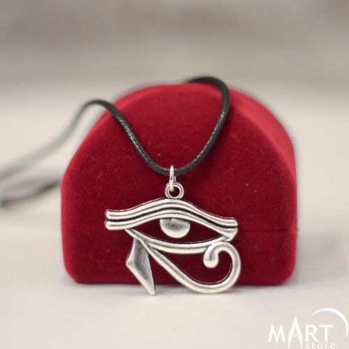 Eye of Horus Pendant Necklace Egyptian Amulet