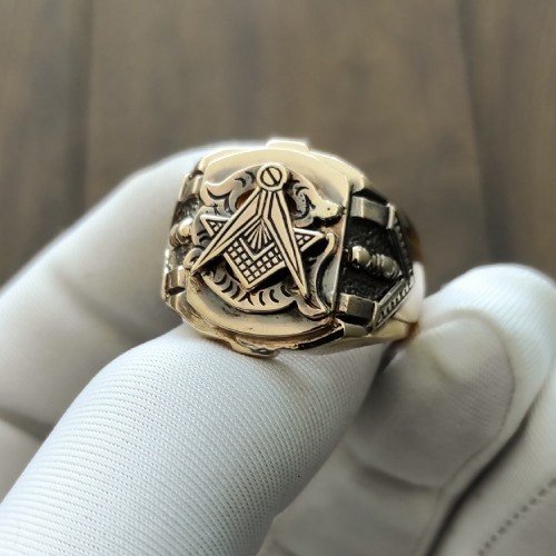 Blue Lodge Masonic Ring - 3rd degree Square and Compass ring - Silver and Gold