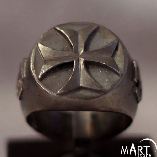 Vintage Knights Templar ring, antique - Maltese Cross ring - Silver and Gold